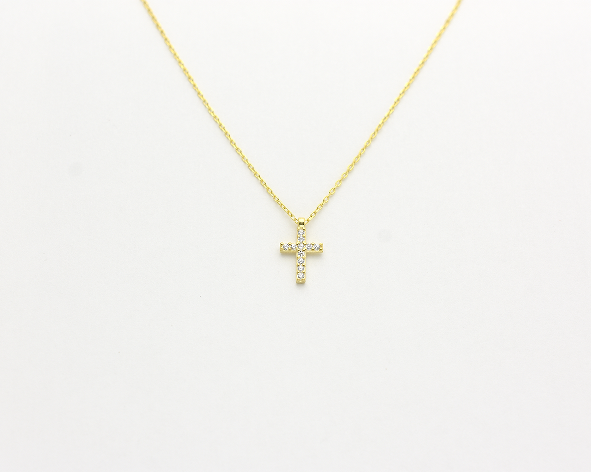 Minimal Cross Necklace