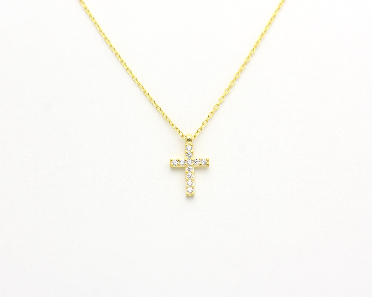 Minimal Cross Necklace