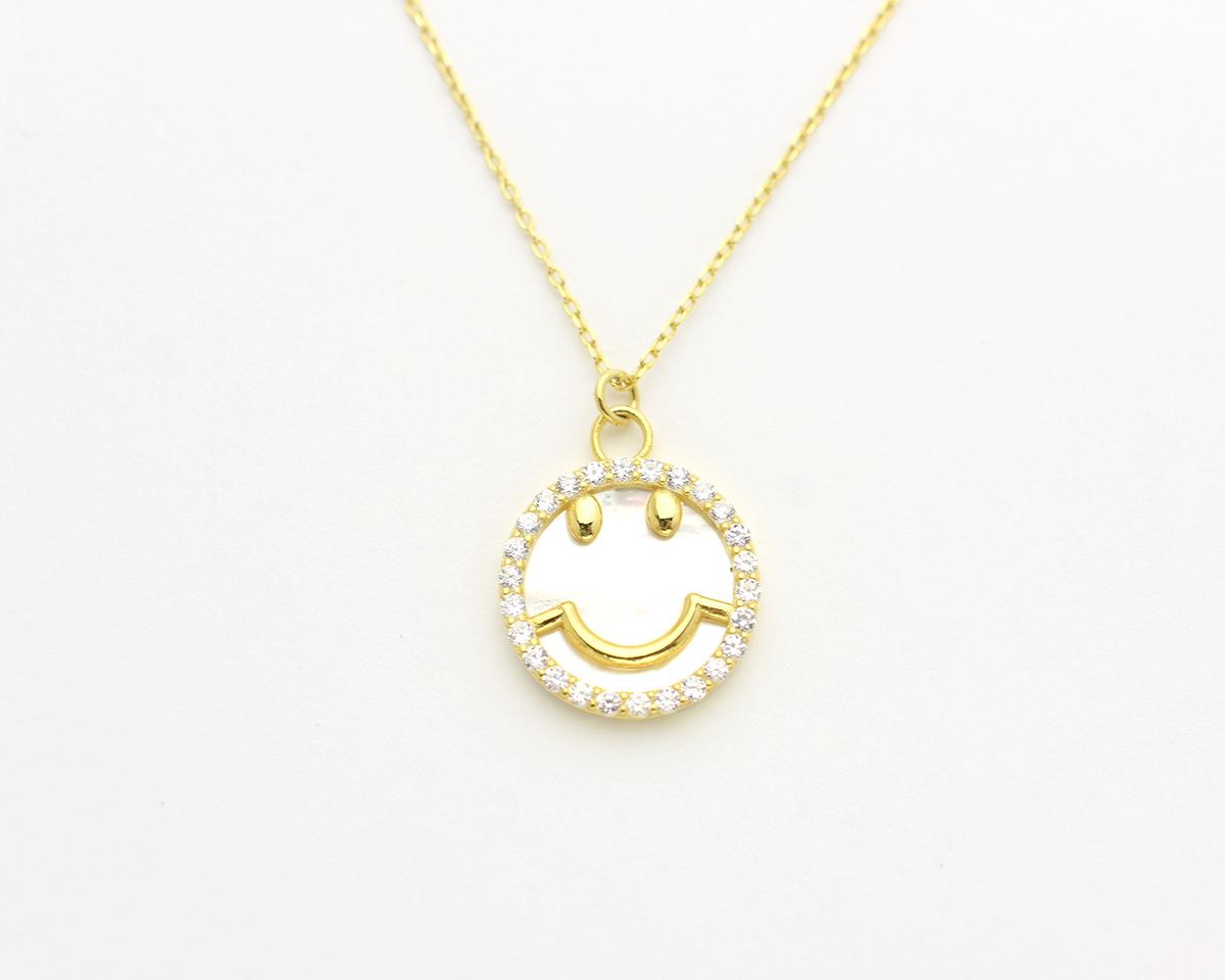 Smiley Face Necklace - Mother of Pearl