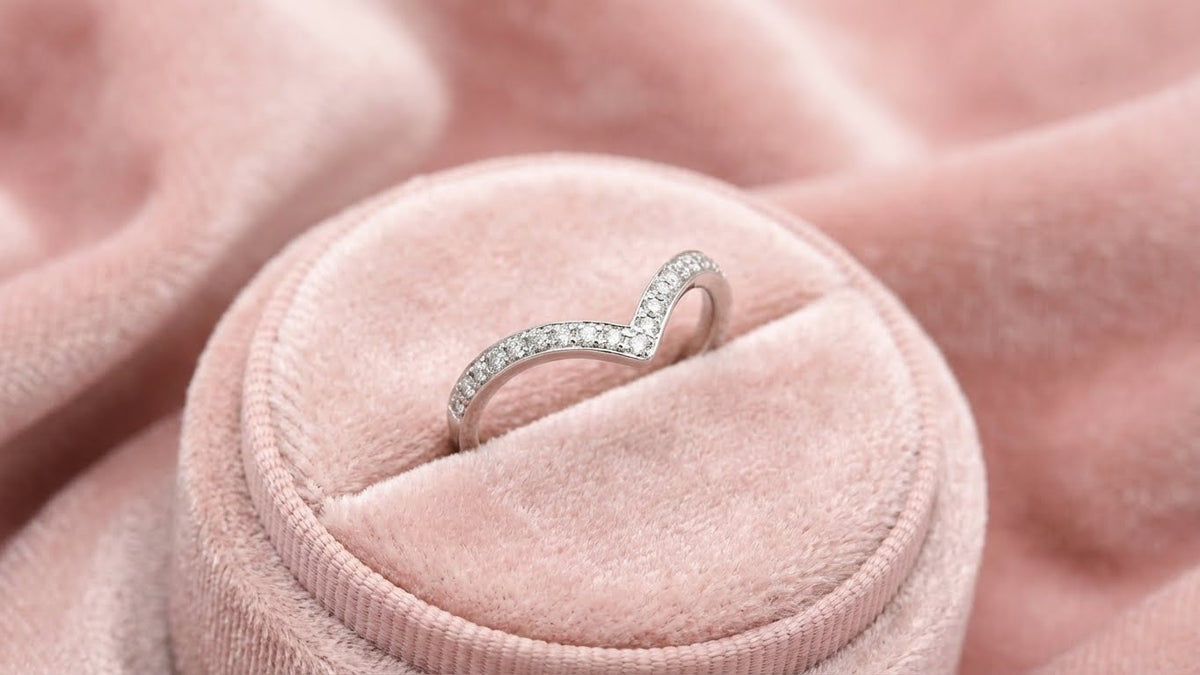 Chevron Ring