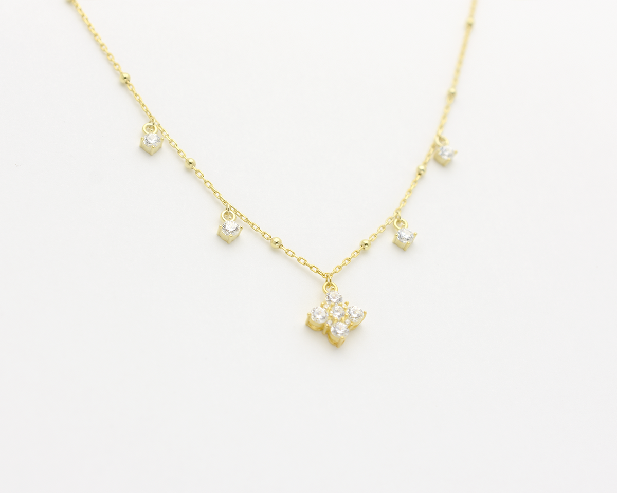 Dangly Clover Necklace